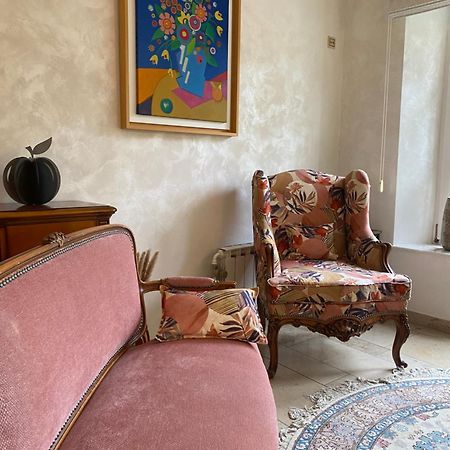 Готель Les Sansonnets Vaux-sur-Sure Екстер'єр фото